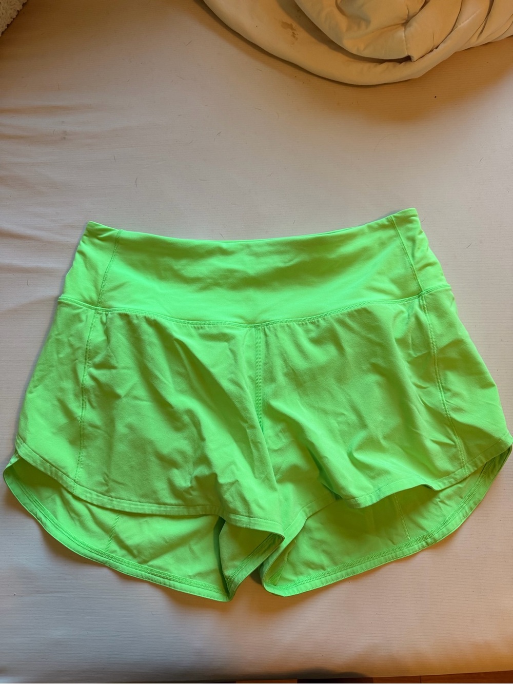lululemon speed up HR short 4”